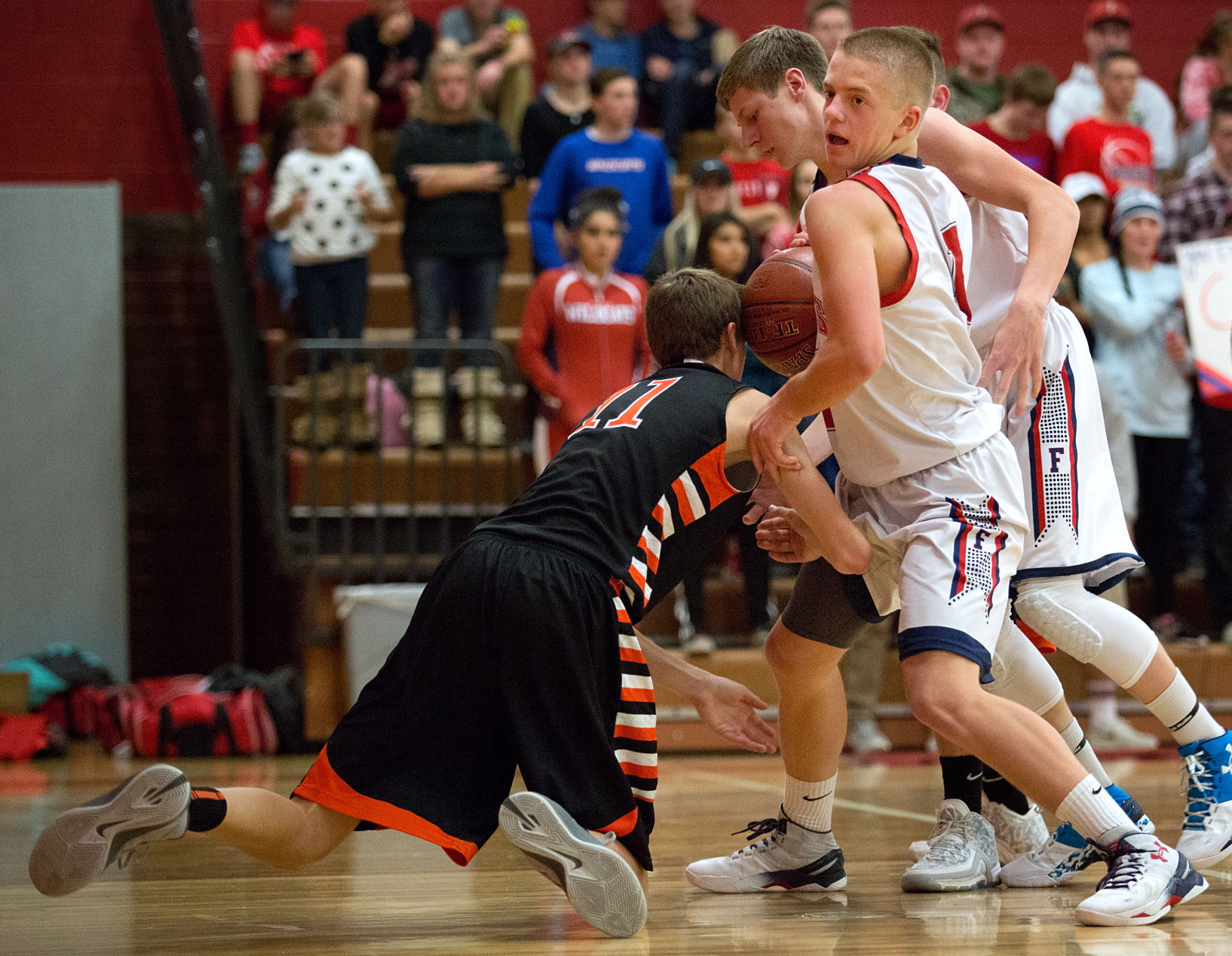 Filer vs. Declo basketball